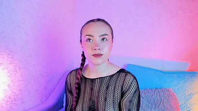 Snapshot of MAGIC_VERA chatting on November 18, 11:36 am MAGIC VERA online show from November 18, 11:36 am