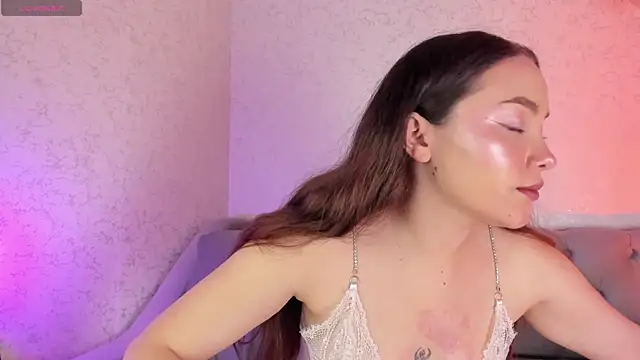 Snapshot of MAGIC_VERA chatting on December 15, 12:20 pm MAGIC VERA online show from December 15, 12:20 pm