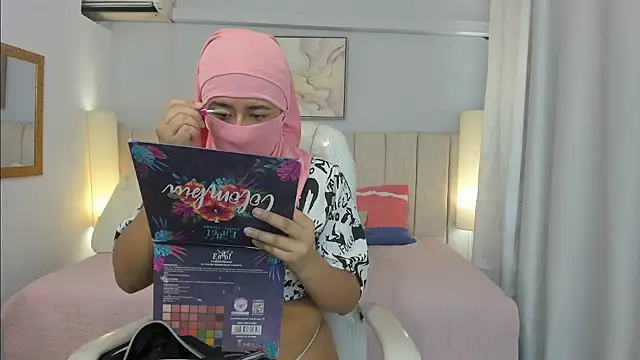 Ridwana Haddad online show from October 30, 12:17 pm