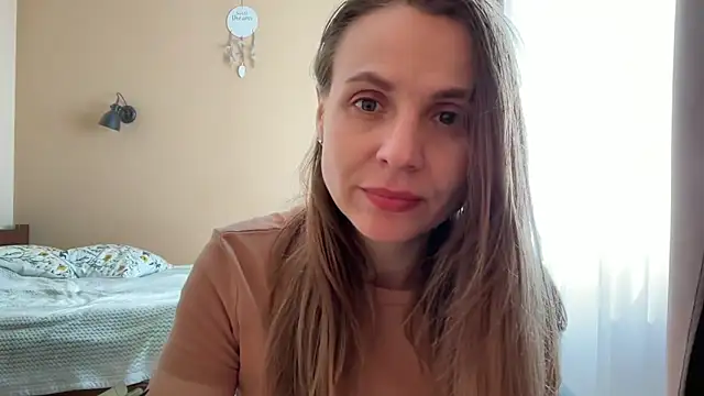 Snapshot of AnnieLove7722 chatting on May 4, 10:55 am AnnieLove7722 online show from May 4, 10:55 am