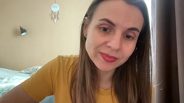 Snapshot of AnnieLove7722 chatting on May 19, 8:31 am AnnieLove7722 online show from May 19, 8:31 am