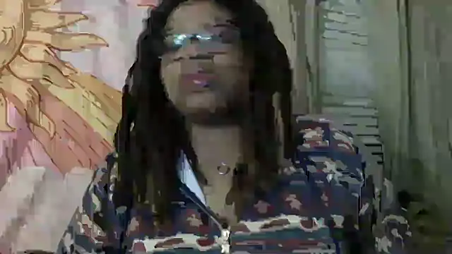 GoddessHoney55 online show from October 21, 11:05 pm