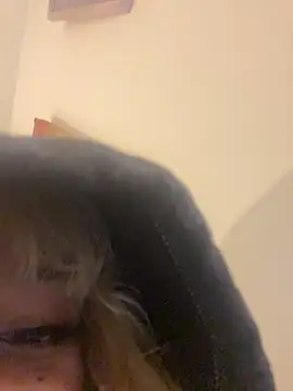 ivy aoki online show from December 16, 5:01 am