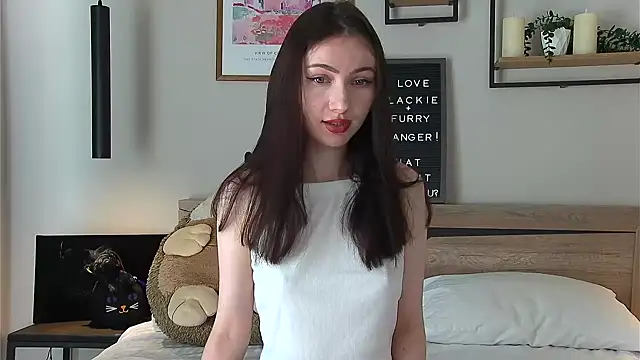 Snapshot of AnaMoonlight chatting on June 15, 1:13 pm AnaMoonlight online show from June 15, 1:13 pm
