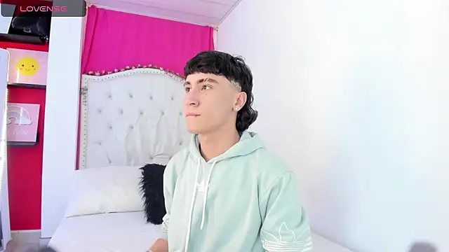 XaanderGrey online show from November 30, 7:51 pm