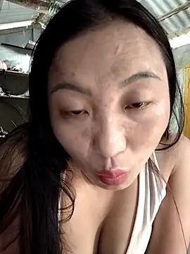 zhen-zo online show from April 24, 4:59 am