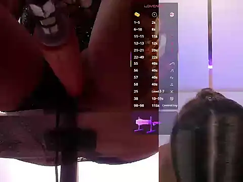 EmmiHops online show from October 7, 3:09 pm