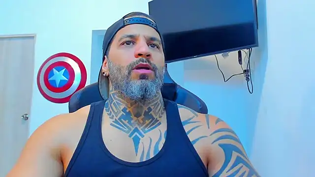 JoshRigby online show from December 15, 8:24 pm