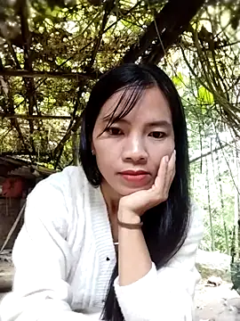 Snapshot of lmc-zz chatting on November 5, 1:38 am lmc-zz online show from November 5, 1:38 am