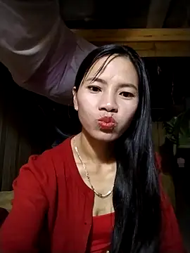 Snapshot of lmc-zz chatting on November 18, 11:37 pm lmc-zz online show from November 18, 11:37 pm