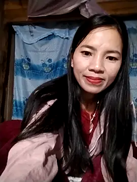 Snapshot of lmc-zz chatting on November 28, 1:08 am lmc-zz online show from November 28, 1:08 am