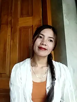 Snapshot of lmc-zz chatting on May 20, 12:39 am lmc-zz online show from May 20, 12:39 am