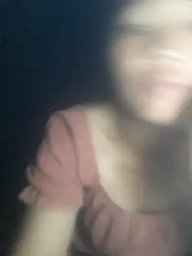 Snapshot of bree-zz chatting on October 5, 11:24 pm bree-zz online show from October 5, 11:24 pm