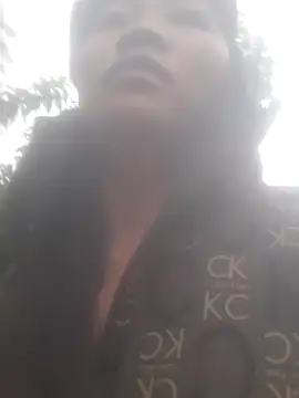 Snapshot of bree-zz chatting on November 13, 12:42 am bree-zz online show from November 13, 12:42 am