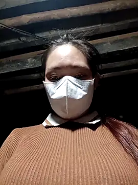 Snapshot of bree-zz chatting on December 16, 11:21 pm bree-zz online show from December 16, 11:21 pm