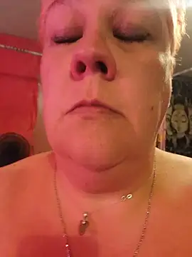 violentviolet68 online show from June 26, 2:27 am