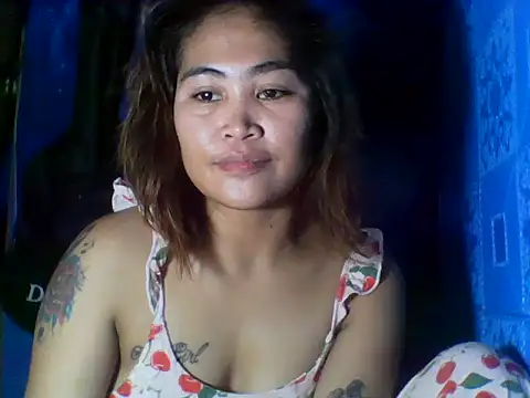 Snapshot of simple_hot69x chatting on October 16, 11:28 pm simple hot69x online show from October 16, 11:28 pm