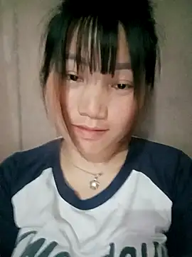 min-xinh online show from April 26, 1:58 am