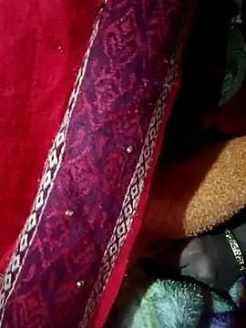 Snapshot of Lona2525 chatting on January 8, 8:00 pm Lona2525 online show from January 8, 8:00 pm