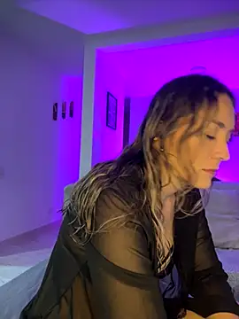 Mariana gom online show from November 12, 3:29 am