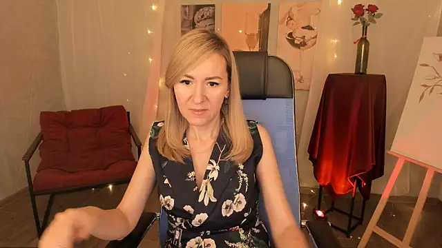 DonnaSmitth online show from January 13, 6:35 pm