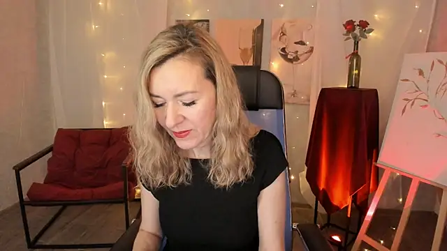 DonnaSmitth online show from February 3, 6:24 pm