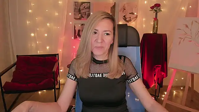 DonnaSmitth online show from March 2, 6:37 pm