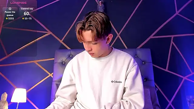 Lian Miller1  online show from March 3, 12:22 pm