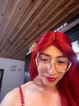 Snapshot of NICOLLE__12 chatting on June 30, 7:48 pm NICOLLE 12 online show from June 30, 7:48 pm