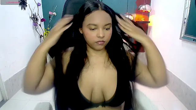 carollkiss online show from October 10, 11:53 am