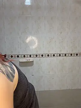 SelenaRouge1 online show from February 14, 1:57 am