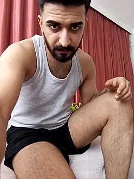 Snapshot of mehmets27 chatting on October 5, 12:14 pm mehmets27 online show from October 5, 12:14 pm