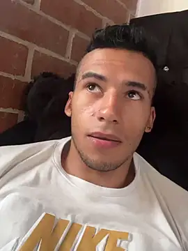 wiland hot23 online show from October 12, 3:55 pm