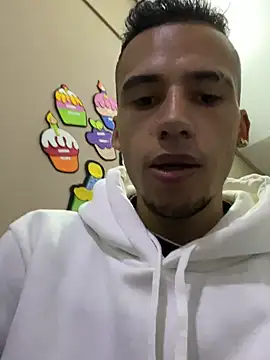 wiland hot23 online show from November 12, 4:02 am