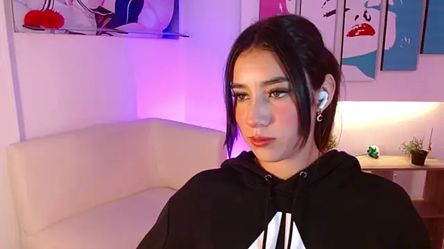 koyuki san online show from March 18, 3:04 pm