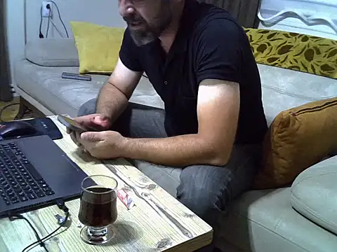 Amigo350535 online show from June 26, 9:19 pm