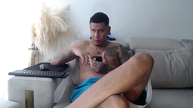 Adrew fox online show from November 28, 4:20 pm