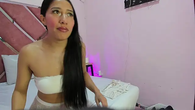 Amelia Rivas online show from January 5, 6:44 pm