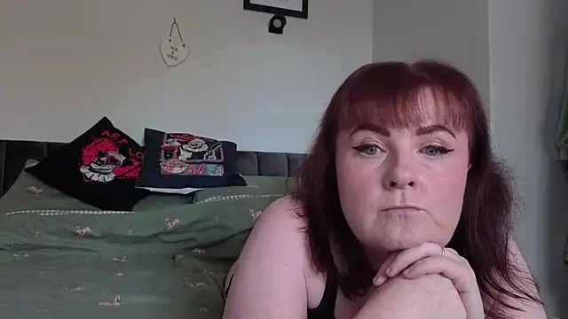 xJuicyLittlePrincessx online show from October 23, 10:14 am