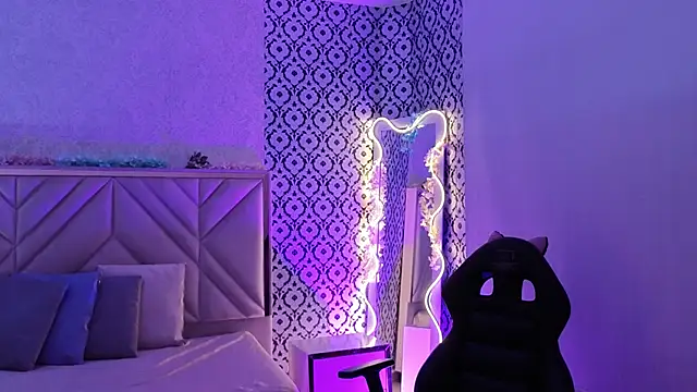 Ixchel tay online show from February 17, 3:25 am