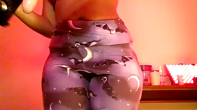 bellacagyal online show from November 7, 4:34 am