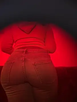 bellacagyal online show from November 23, 10:42 pm