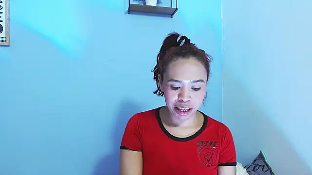 Snapshot of luna_hawks chatting on October 29, 8:05 am luna hawks online show from October 29, 8:05 am