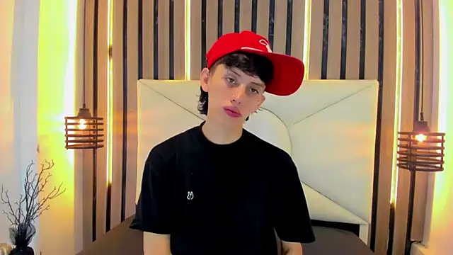 Snapshot of thaigo_twink38 chatting on July 7, 4:37 am thaigo twink38 online show from July 7, 4:37 am
