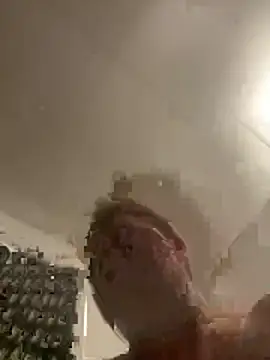 curiousbiguy420 online show from November 29, 6:16 am