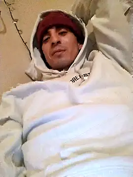 Snapshot of Tucloroformosexxx chatting on January 9, 10:18 am Tucloroformosexxx online show from January 9, 10:18 am