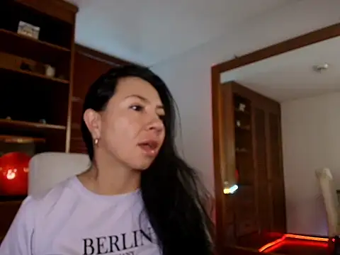 Talia  velvet online show from December 22, 11:29 am