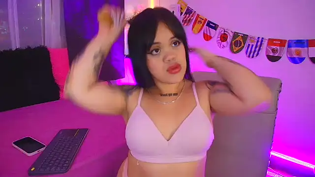 Sussyroxxx online show from July 9, 3:10 am