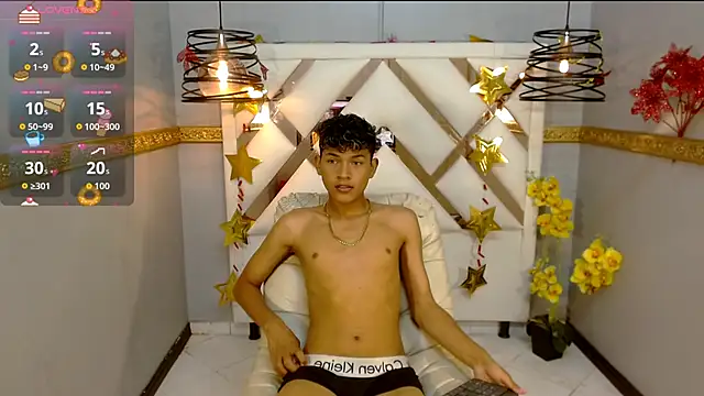 Snapshot of Sammy_Millers chatting on October 4, 3:54 pm Sammy Millers online show from October 4, 3:54 pm