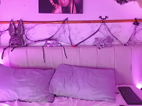 Snapshot of Sammy_Millers chatting on October 30, 7:58 pm Sammy Millers online show from October 30, 7:58 pm